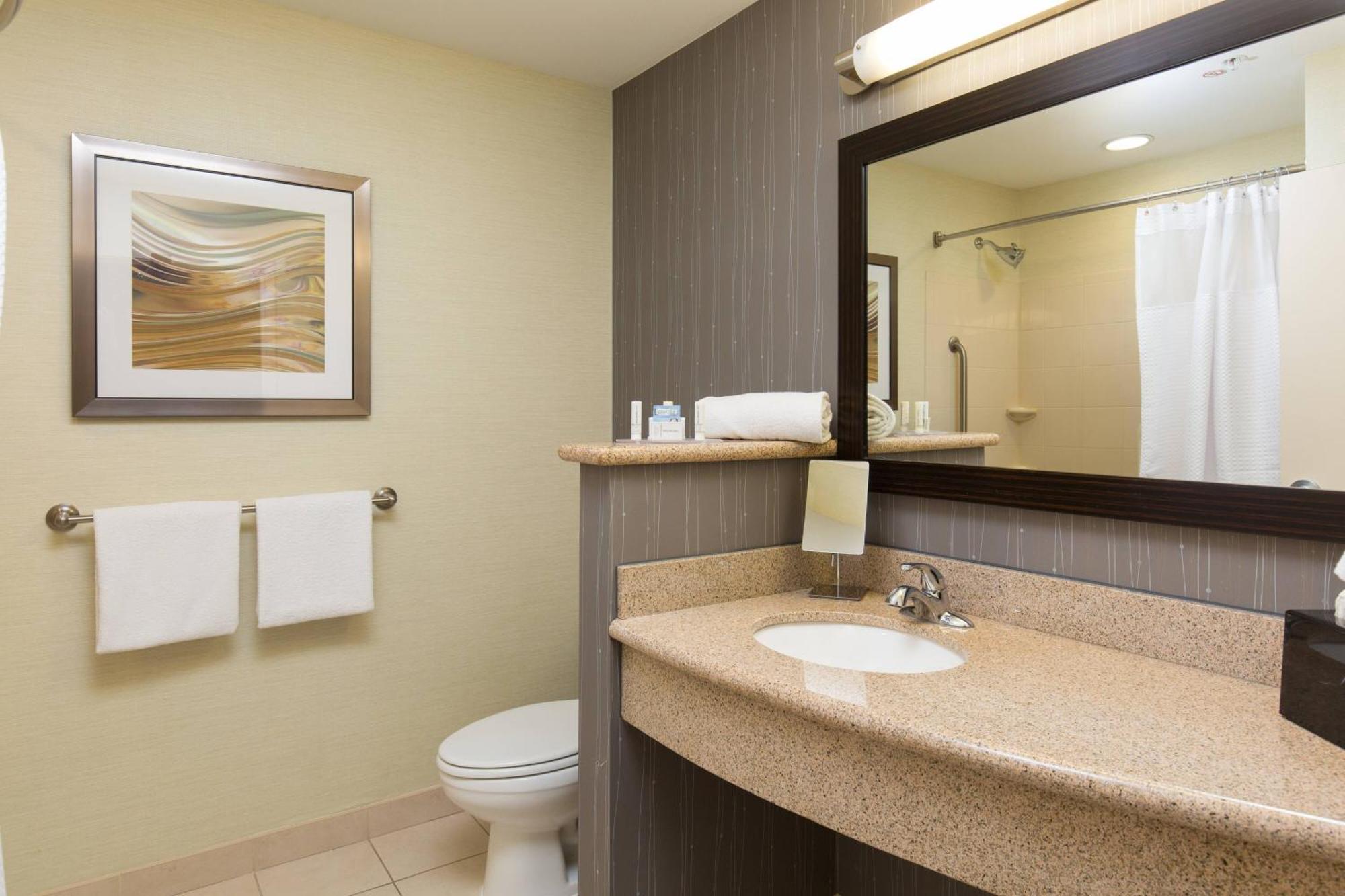 Courtyard Des Moines West-Jordan Creek Hotel Уест Де Мойн Екстериор снимка