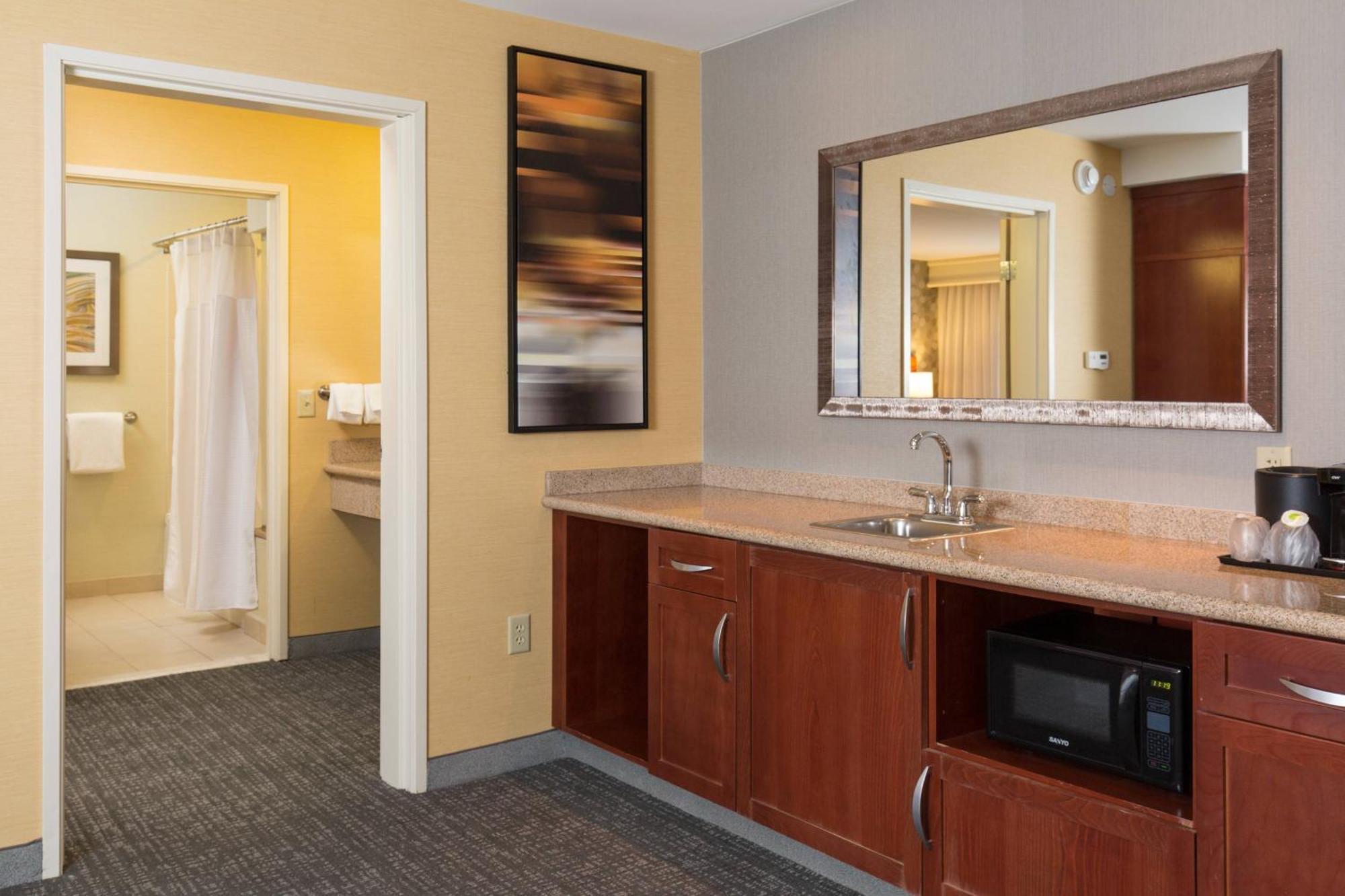 Courtyard Des Moines West-Jordan Creek Hotel Уест Де Мойн Екстериор снимка