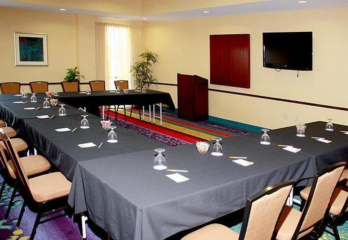 Courtyard Des Moines West-Jordan Creek Hotel Уест Де Мойн Екстериор снимка