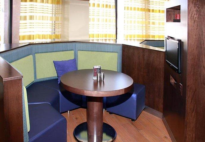 Courtyard Des Moines West-Jordan Creek Hotel Уест Де Мойн Екстериор снимка